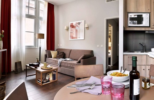 Historic Center Apartment | Aparthotel Adagio Strasbourg Place Kleber