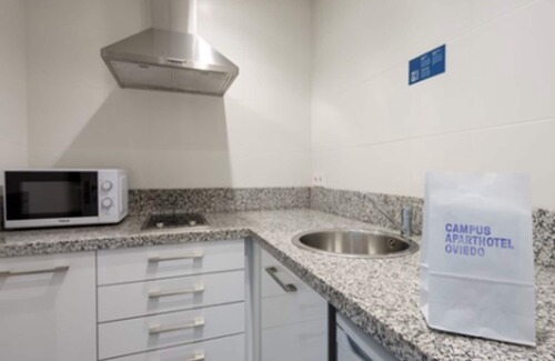 La Corredoria y Ventanielles Apartment | Aparthotel Campus