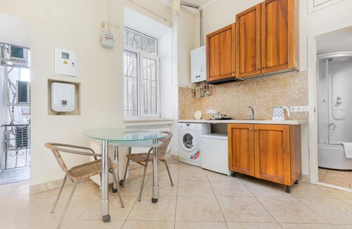 Odessa City Center Apartment | ApartHotel LeonRooms