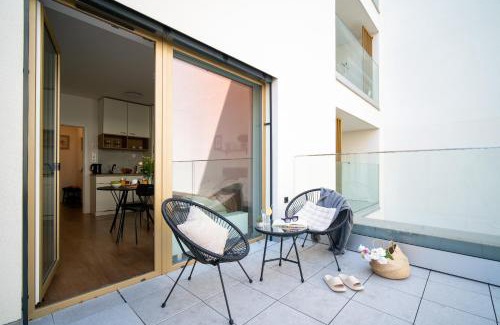 Brno-stred Apartment | apartino - FREE parking, 10 minutes walk to city centre, nespresso, netflix