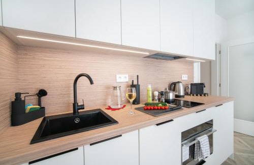Brno-stred Apartment | apartino - FREE parking, 10 minutes walk to city centre, nespresso, netflix