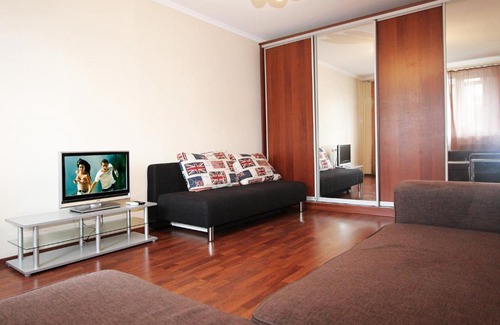 Losinoostrovsky District Apartment | ApartLux Yaroslavskaya