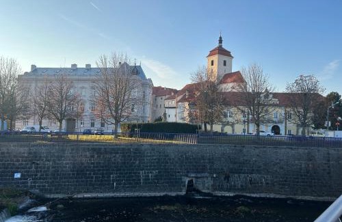 Golcuv Jenikov Apartment | Apartmán 1879