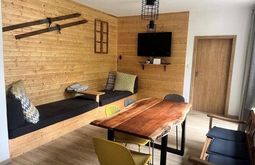 Karlova Studanka Apartment | Apartmán Hubertus No 2