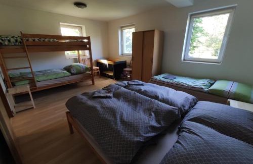 Hulin Apartment | Apartmán Hulín, Chrášťany - bílý