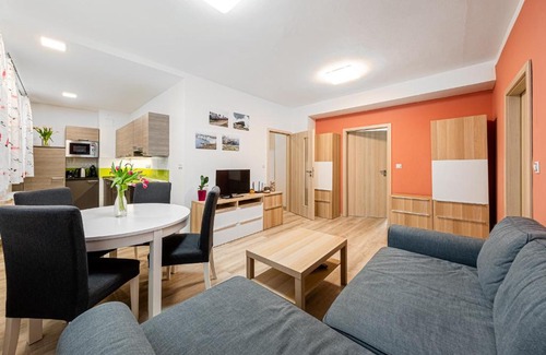 Chrudim Apartment | Apartmán Jabloňová