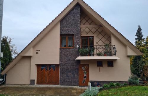 Banska Stiavnica Apartment | Apartmán pri Kalvárii