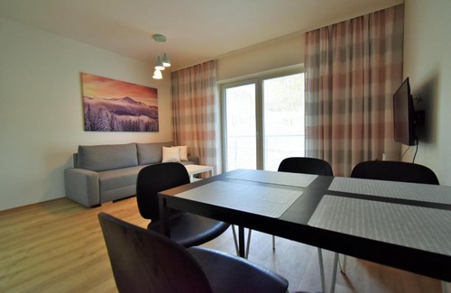 Horni Marsov Apartment | Apartmán Promenada 276-10 Horní Maršov