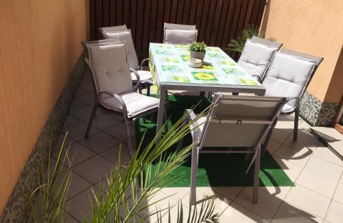 Rudolfov Apartment | Apartmán Slunečnice s terasou
