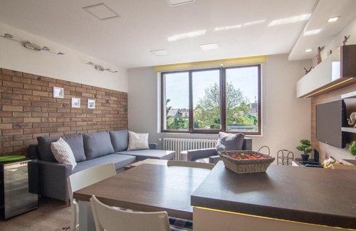 Breclav Apartment | Apartmán U nás doma