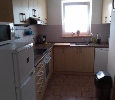 Sadov Apartment | Apartmán u potoka