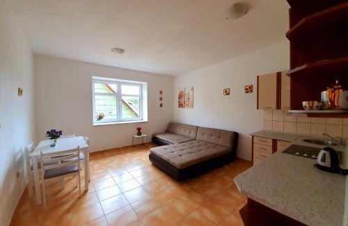 Husinec Apartment | Apartmán U Slunečnice