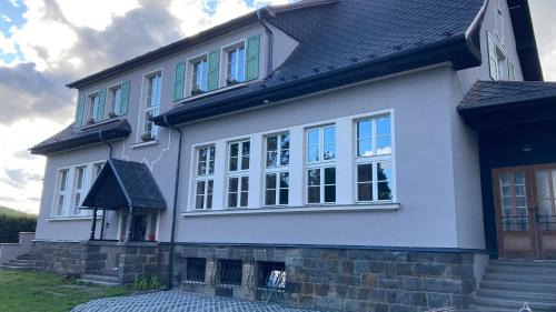 Lipova Apartment | Apartmány Česká Škola