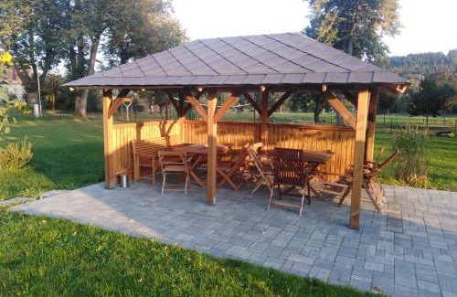 Lipova Apartment | Apartmány Česká Škola