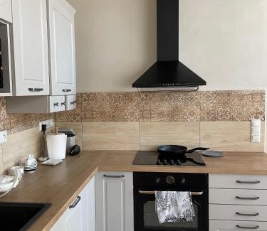 Lucenec Apartment | Apartmány Ľadovo