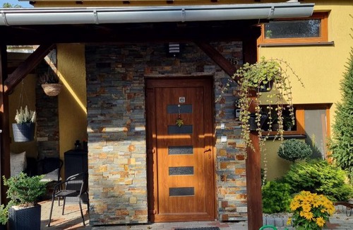 Jaromer Apartment | Apartmány 235 - 3