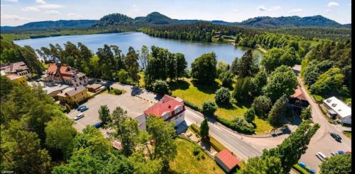 Hamr na Jezere House | Apartmány Bardi
