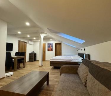 Kezmarok Apartment | Apartmány Buková