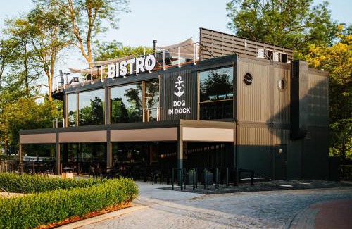 Veseli nad Moravou Hotel | Apartmány Dog in Dock