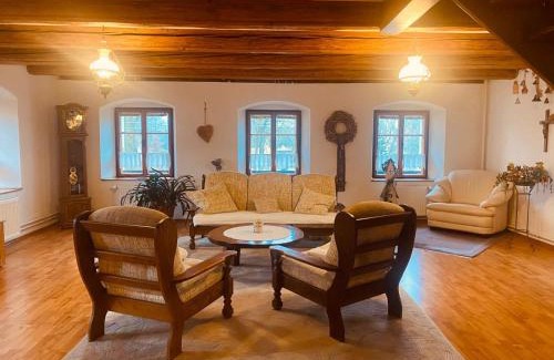 Třebeň-Nový Drahov Apartment | Apartmány Selský dvůr