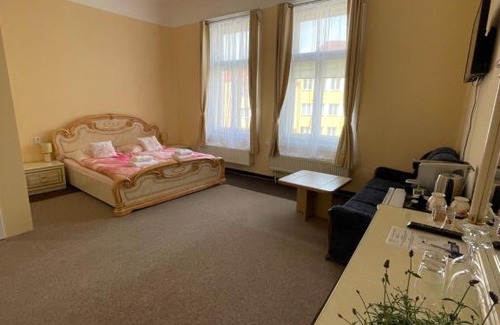 Tyniste nad Orlici House | Apartmány vila Týniště
