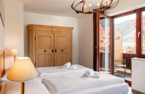 Schonbach Apartment | Apartment Abendsonne by Interhome