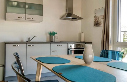 Hohentengen am Hochrhein Apartment | Apartment 'Alpenblick' with Mountain View, Wi-Fi and Air Conditioning