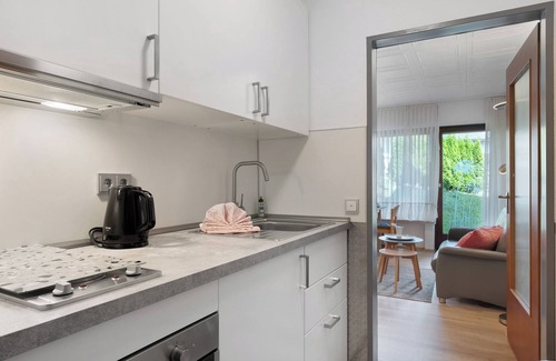 Schoenwald Apartment | Apartment 'Gertrud' with Shared Terrace and Shared Garden