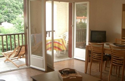 Saint-Marsal Apartment | Apartment Amélie-les-Bains-Palalda, 1 bedroom, 2 persons