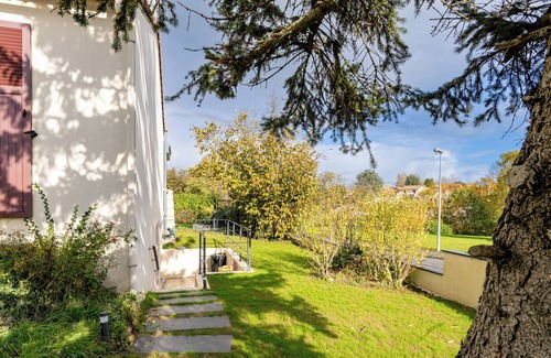 Saint-Christophe-du-Bois Apartment | Apartment 'La Chevallerie' with Private Terrace, Private Garden and Wi-Fi