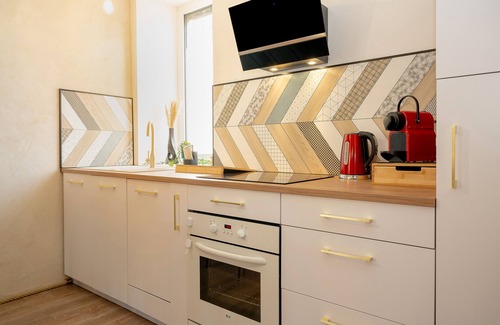 Grand Passieu Apartment | Apartment 'Kali-Milo' with Shared Garden and Wi-Fi
