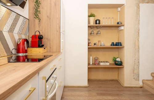 Grand Passieu Apartment | Apartment 'Kali-Milo' with Shared Garden and Wi-Fi