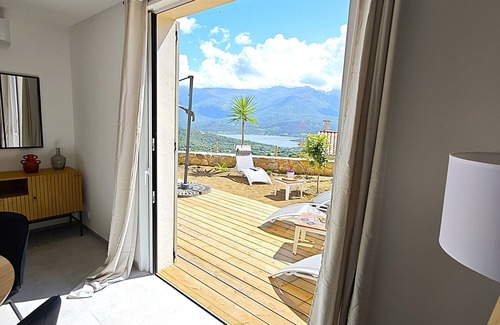 Santa-Reparata-di-Balagna Apartment | Apartment "A Santa" sleeps 4, pool, gym, games 10min from beaches