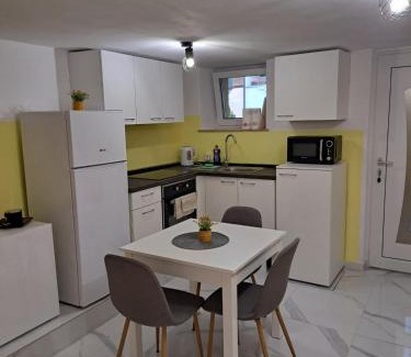 Cezsoca Apartment | Apartma ŠPANO