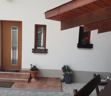 Bohinj Apartment | Apartma in soba pri Bregarju