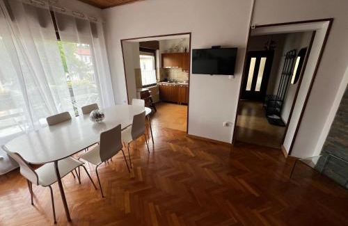 Nova Gorica Apartment | Apartma Magnolija