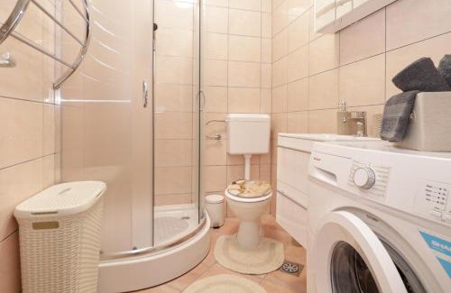 Izola Apartment | Apartma Mimi