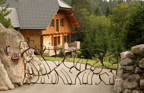 Jesenice Apartment | Apartma pod Skalco Planika