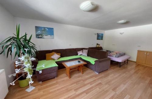 Gorenja vas-Poljane Apartment | Apartma Teloh