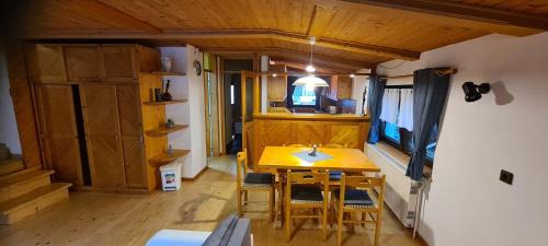Gozd Martuljek Apartment | Apartma Vidic
