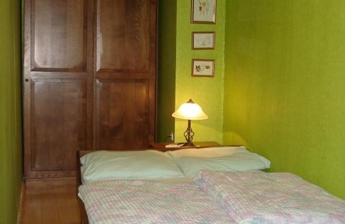 Kostanjevica na Krki Apartment | Apartmaji Žolnir