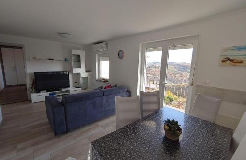 Izola Apartment | Apartmaji Hrvatin v Kortah