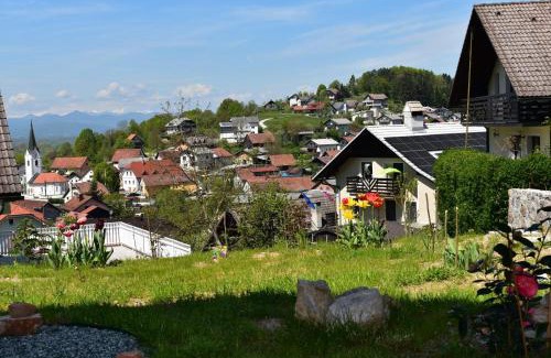 Skofljica Apartment | apartmaji LEJARDIN