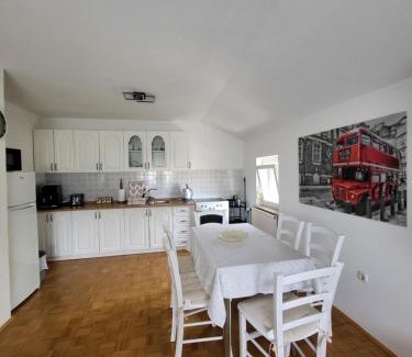 Ljubljana Apartment | Apartmaji Peric