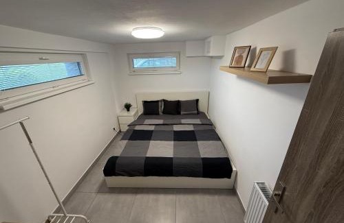 Jirny Apartment | apartman 50m2 garden parking Free