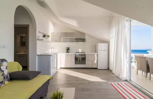 Cesarica Apartment | Apartman Adriatik 3