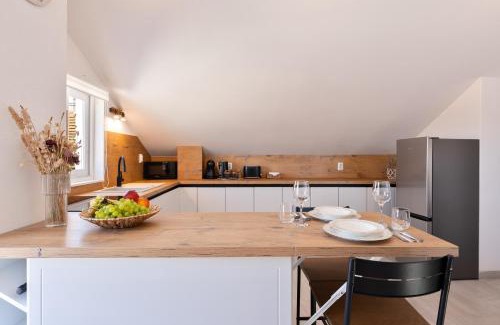 Milna (Brac) Apartment | Apartman AdriAttic