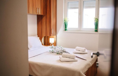 Istok Apartment | Apartman Amarilis