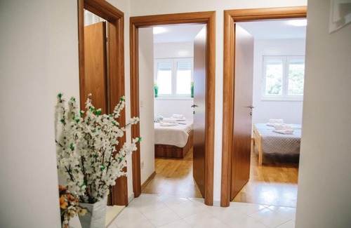 Istok Apartment | Apartman Amarilis