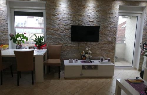 Stara Pazova Apartment | Apartman Anja